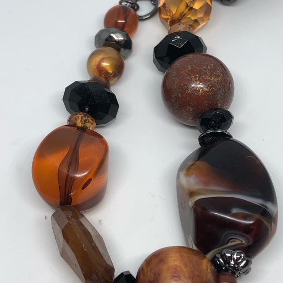 Statement necklaces - Picture 6 of 8